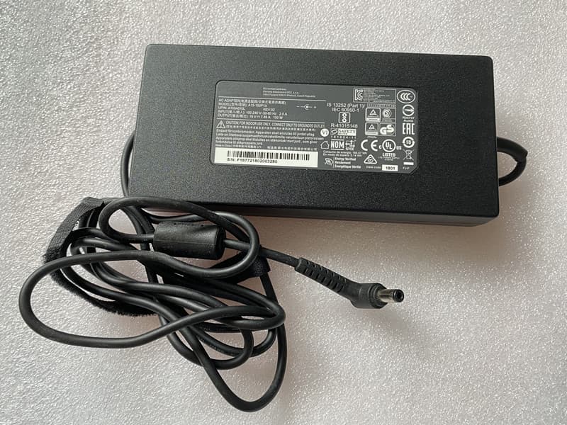 Notebook Adapter A14-150P1A