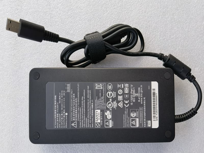 Notebook Adapter A18-280P1A