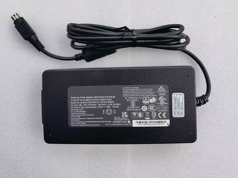 Notebook Adapter FSP150-ABBN3