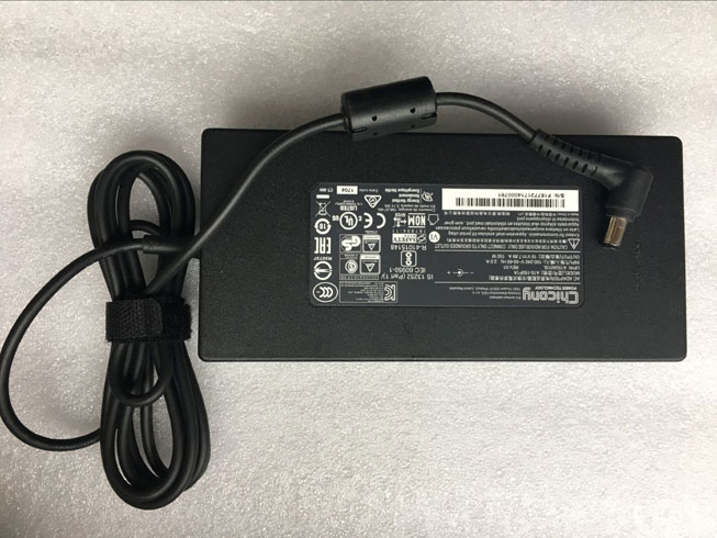 Notebook Adapter A15-150P1A